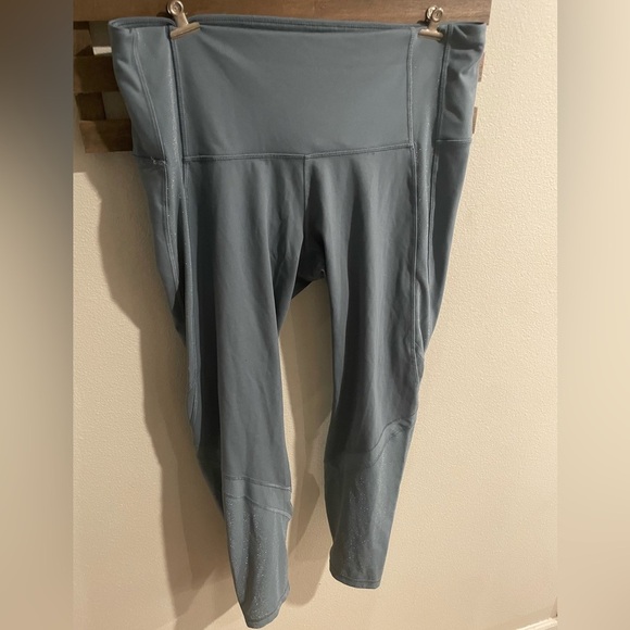 All in Motion Blue Activewear Leggings Size XXL - Picture 1 of 4